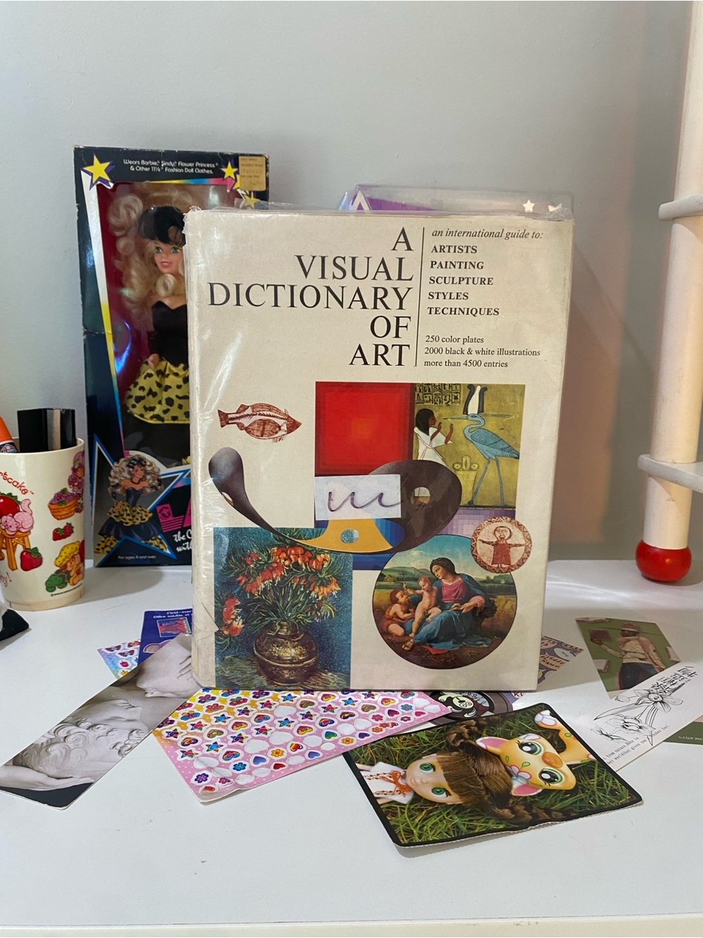vintage a visual dictionary of art